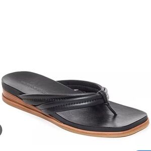 Bernardo Black Leather Wedge Sandals